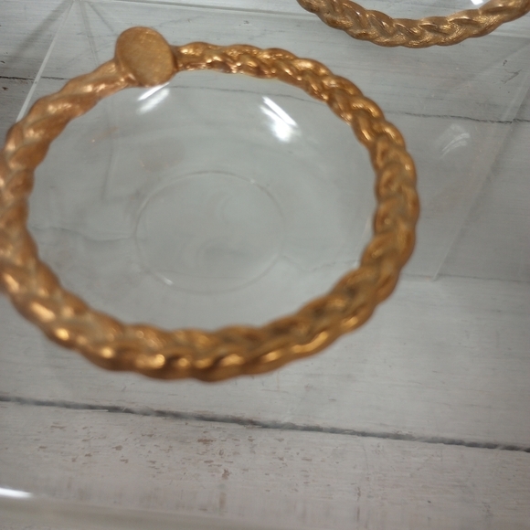 Vintage Set of 2 Gold Tone Rope Design Ashtrays, Ashtray measures approx. 3" - Picture 3 of 6